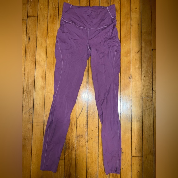 Lululemon Base Pace High-Rise Tight 28” Size 6 Vintage Plum - Picture 3 of 4